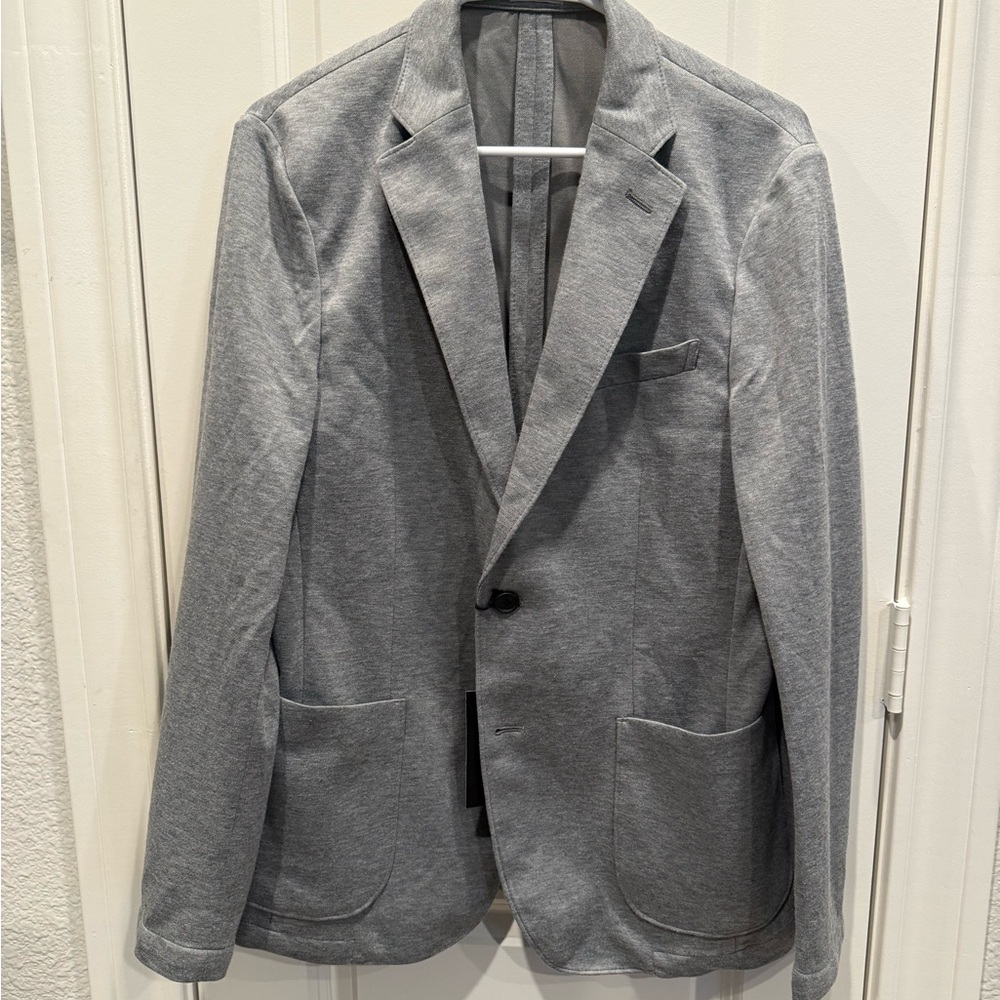 Neiman Marcus Classic Gray Blazer